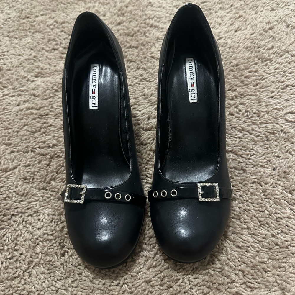 Black pump heels